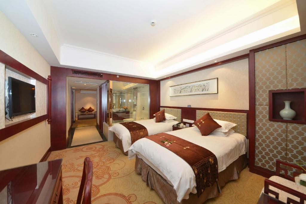 Feicheng Blossom Hotel Exterior photo